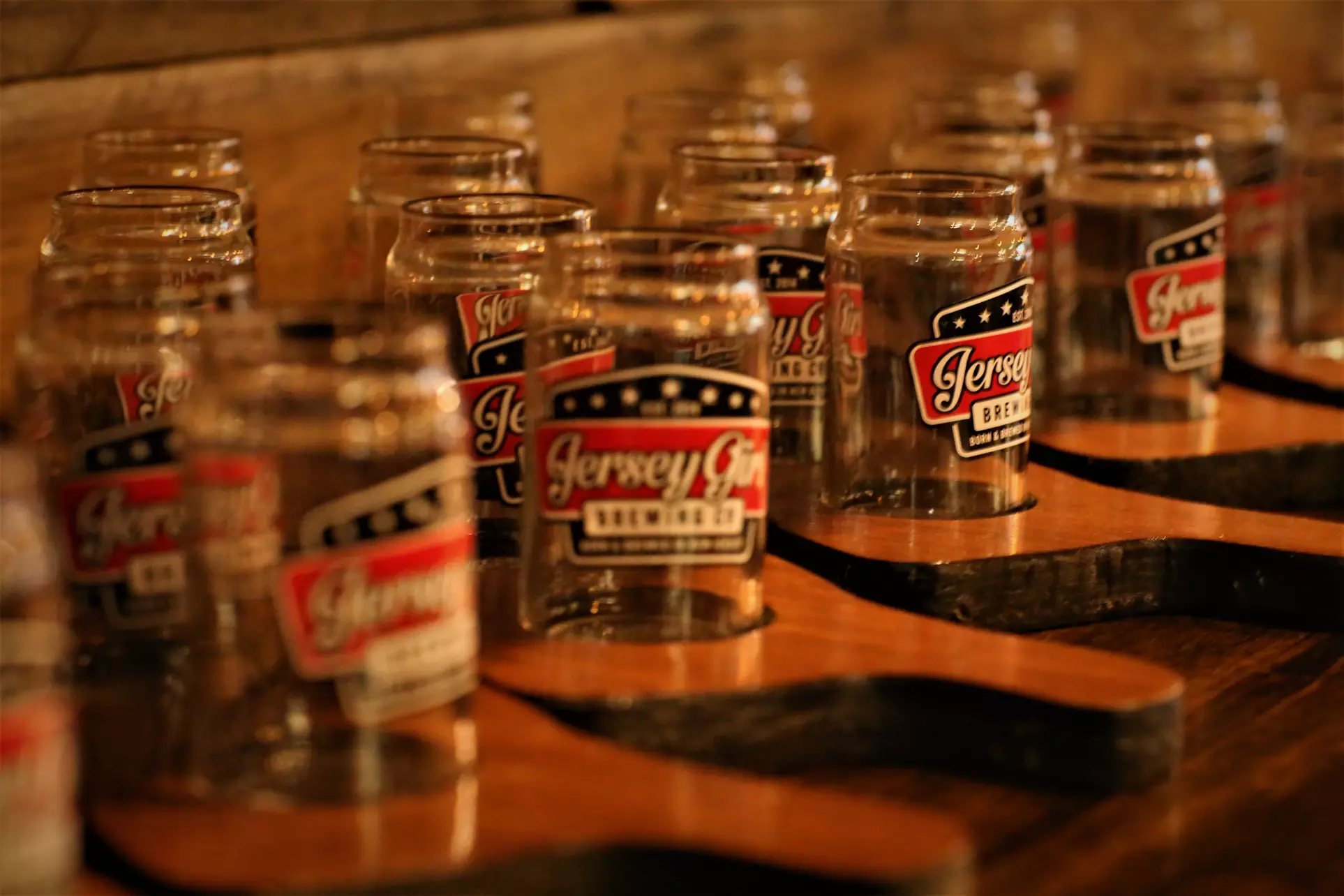Enjoy a Beer Flight or Pint Experience with 32oz Crowlers