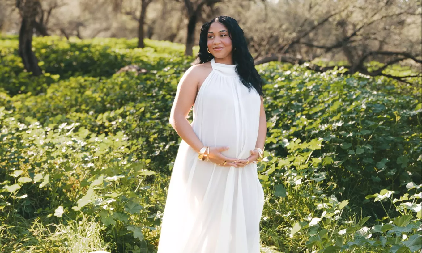 Outdoor Photography Sessions — 60 or 90 Minutes with Photo Package