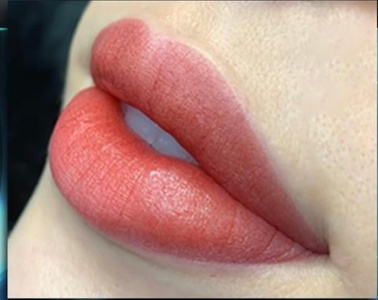 One session of Lip Blush Tattoo - Lynn Studio