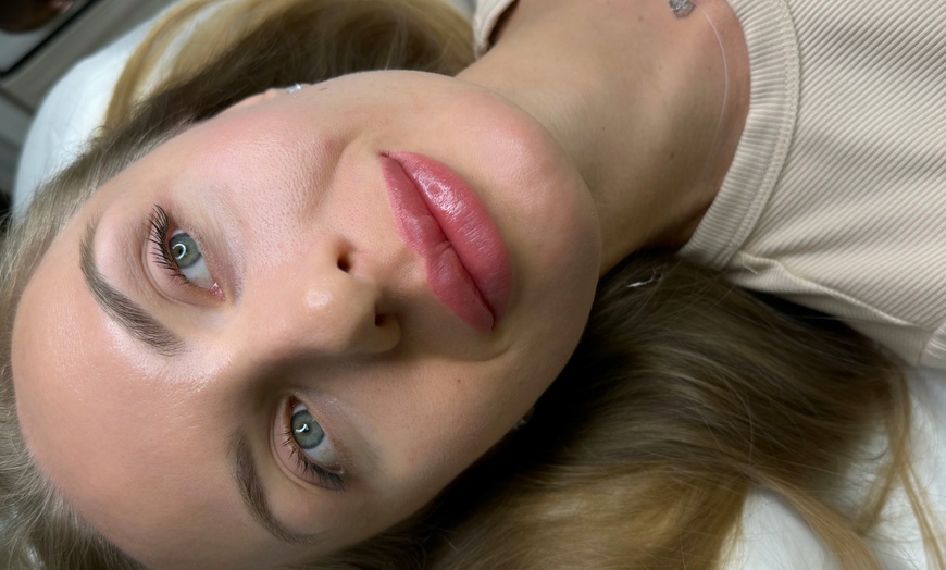 Image 2: Up to 55% Off on Permanent Makeup at THE LAB