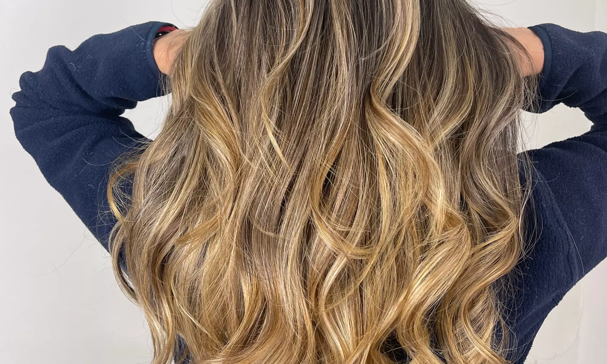 Transform Your Look with Highlights or Color Hair Treatments