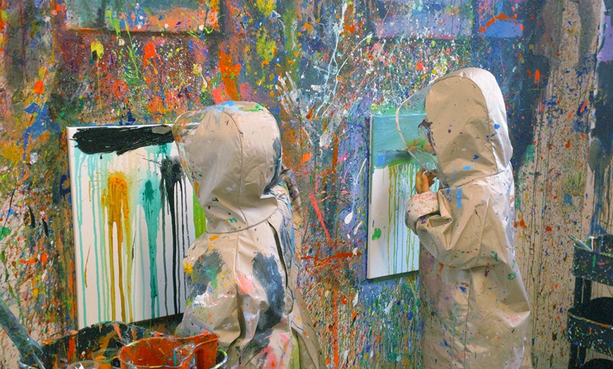 Image 7: Messy Splatter Paint Big Size-Wearing a Raincoat and Splashing Paint 