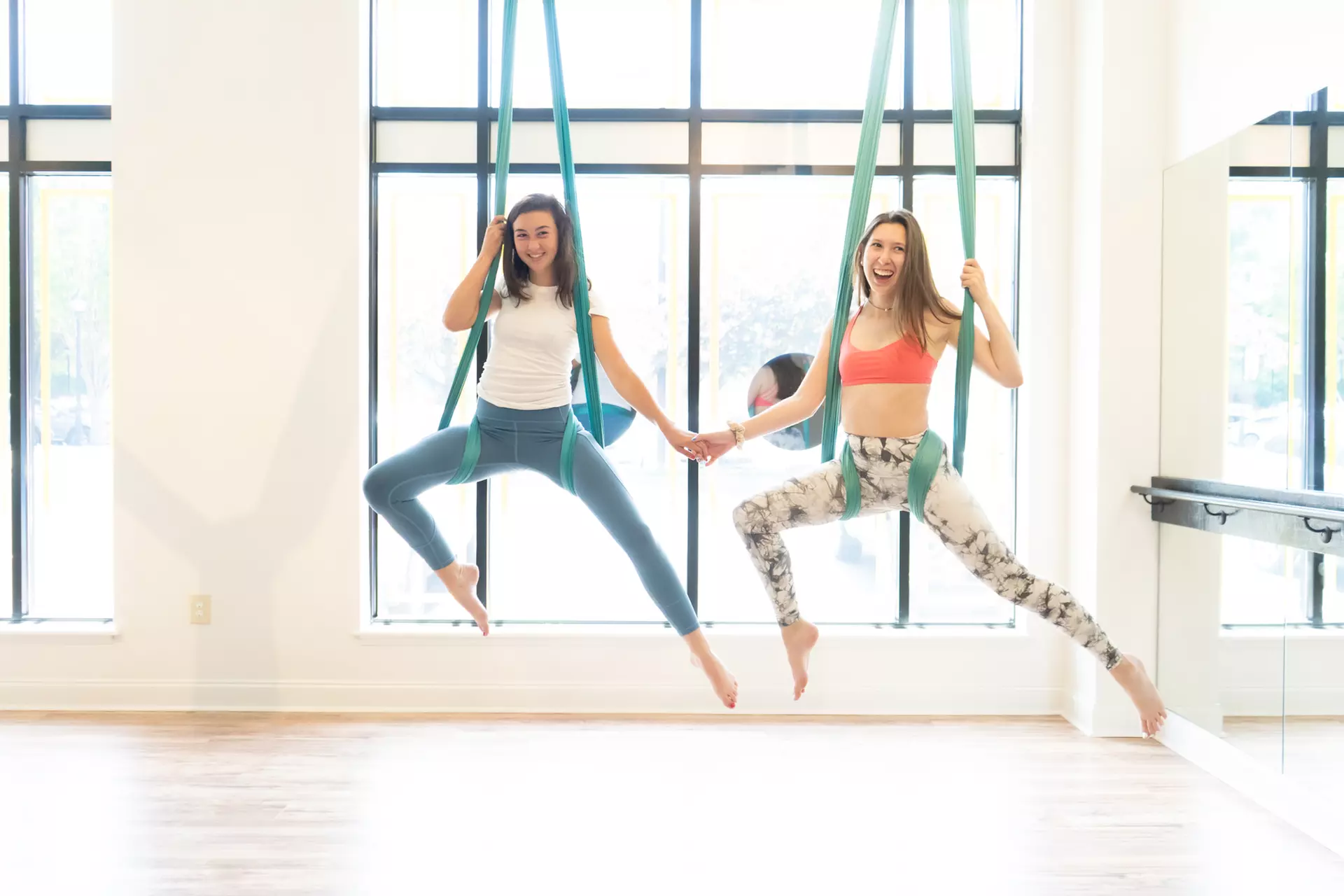 Explore Aerial Fitness with 3 or 5 AIR Classes