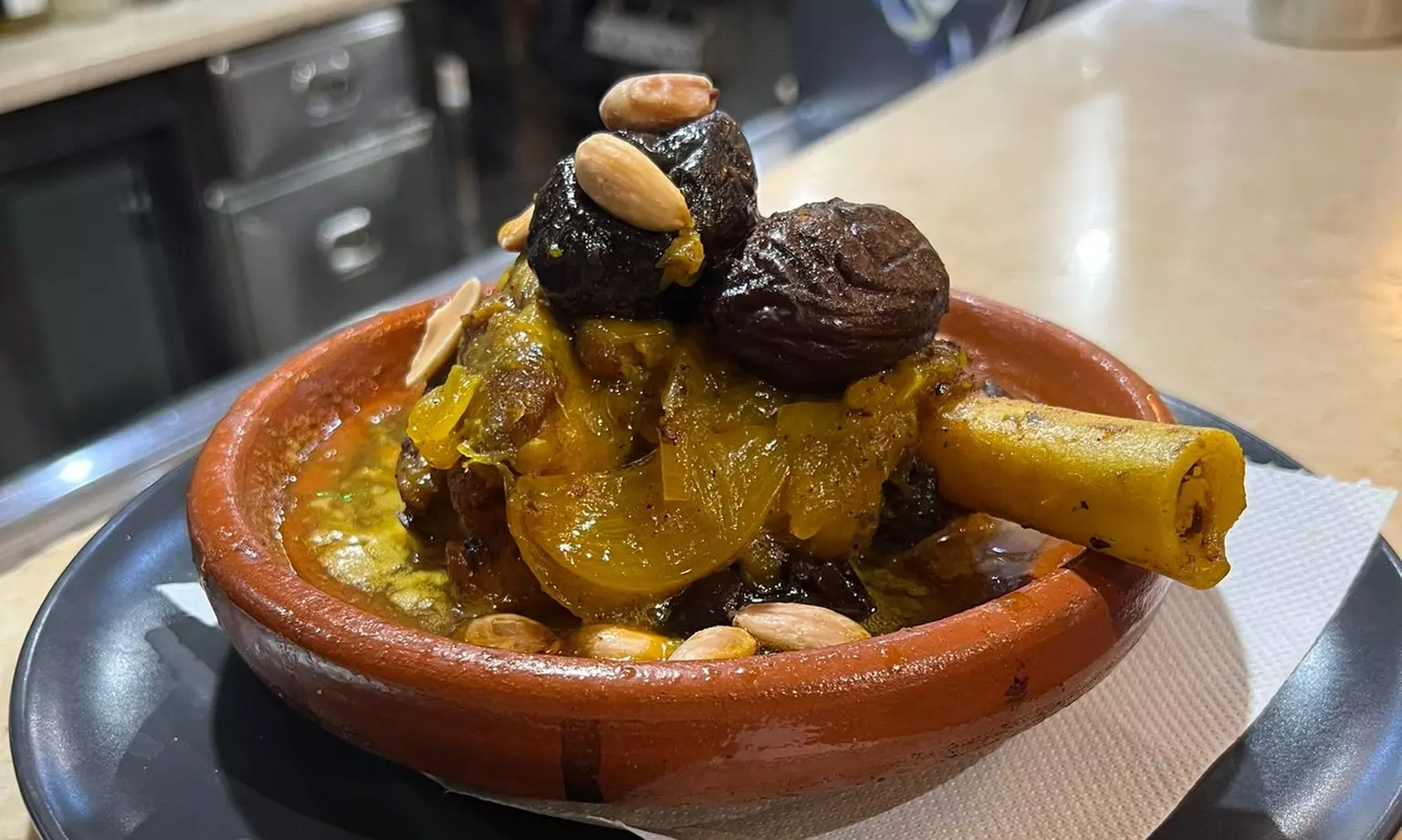 Voyage gourmand au cœur de la cuisine marocaine : menu en 2 ou 3 services à Mallâtcha (35% de remise) - Primary Image