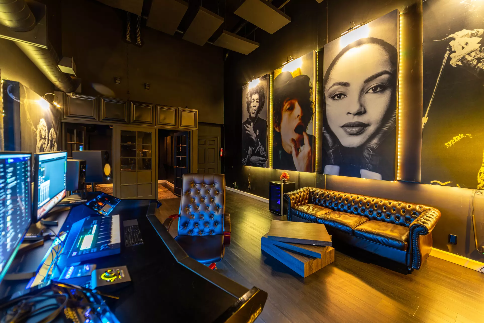Up to 35% Off on Recording Studio Rental at Parallel Sound Recording Studio - Primary Image