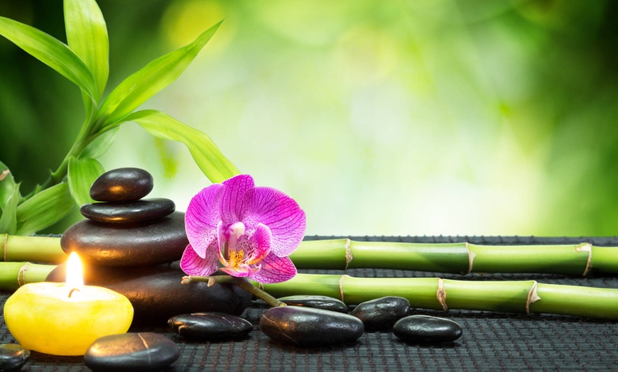 Image 1: Up to 55% Off on Massage - Luxury Package Massage at Delicious Spa