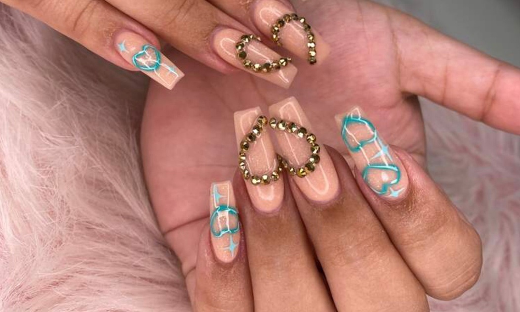 Experience a Deluxe Mani-Pedi Session for Ultimate Relaxation
