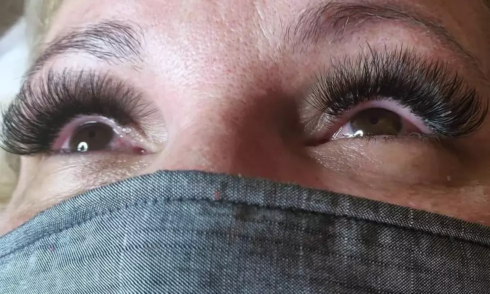 Up to 13% Off on Eyelash Extensions at Cinderella Threading And Spa - Second Medium