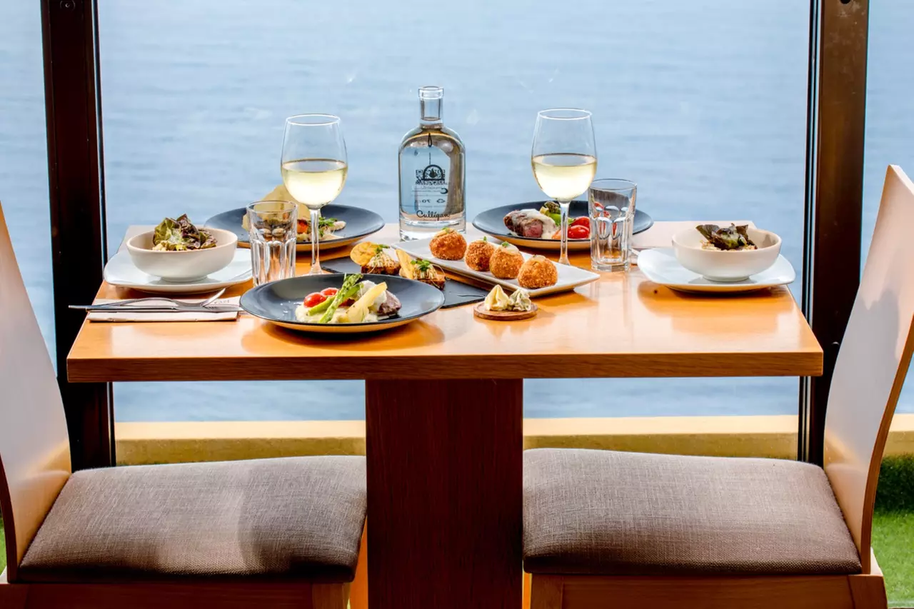 Menú degustación para 2 personas con vistas panorámicas