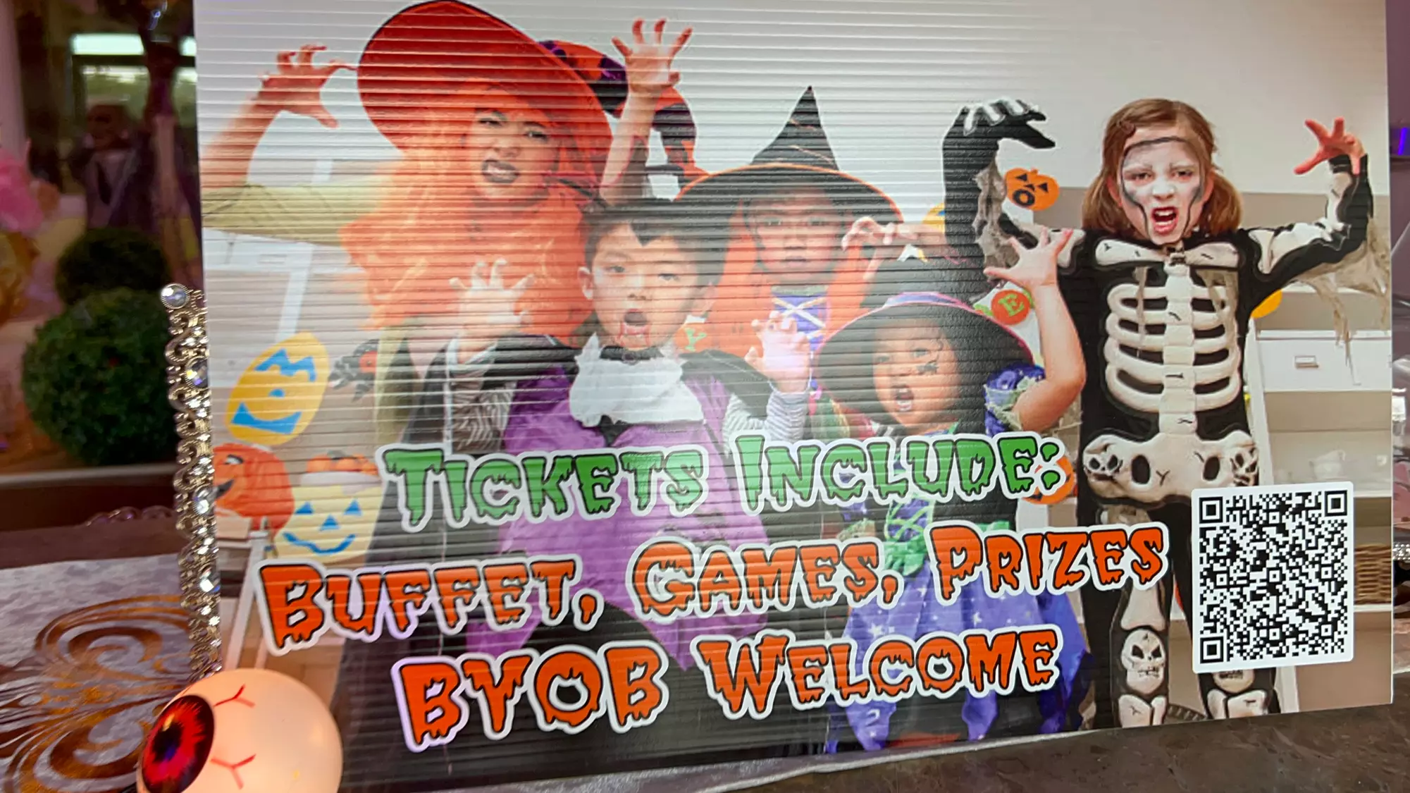 Join Posh & Play Event Venue for a thrilling Halloween party with costumes and cocktails, perfect for all ages with up to 43% off - Second Medium