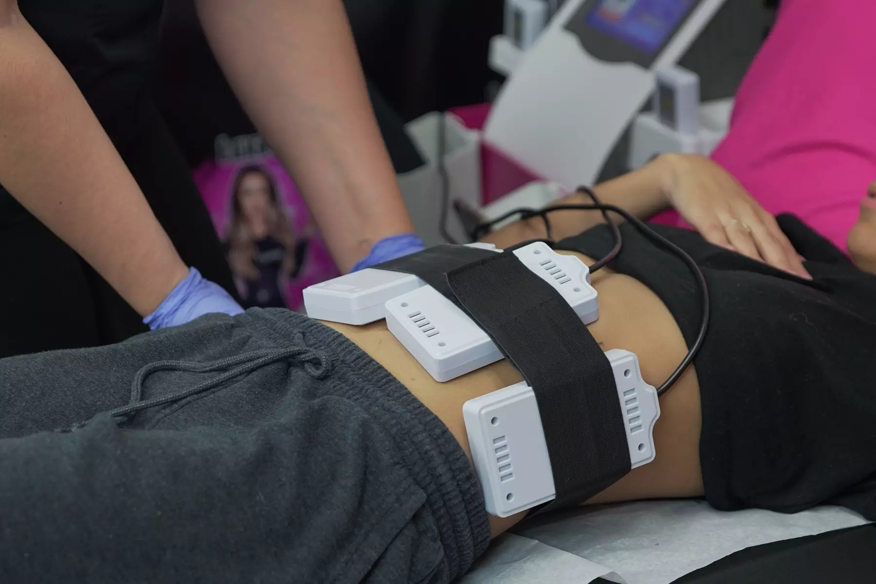 Laser Lipo Sessions for Targeted Fat Reduction