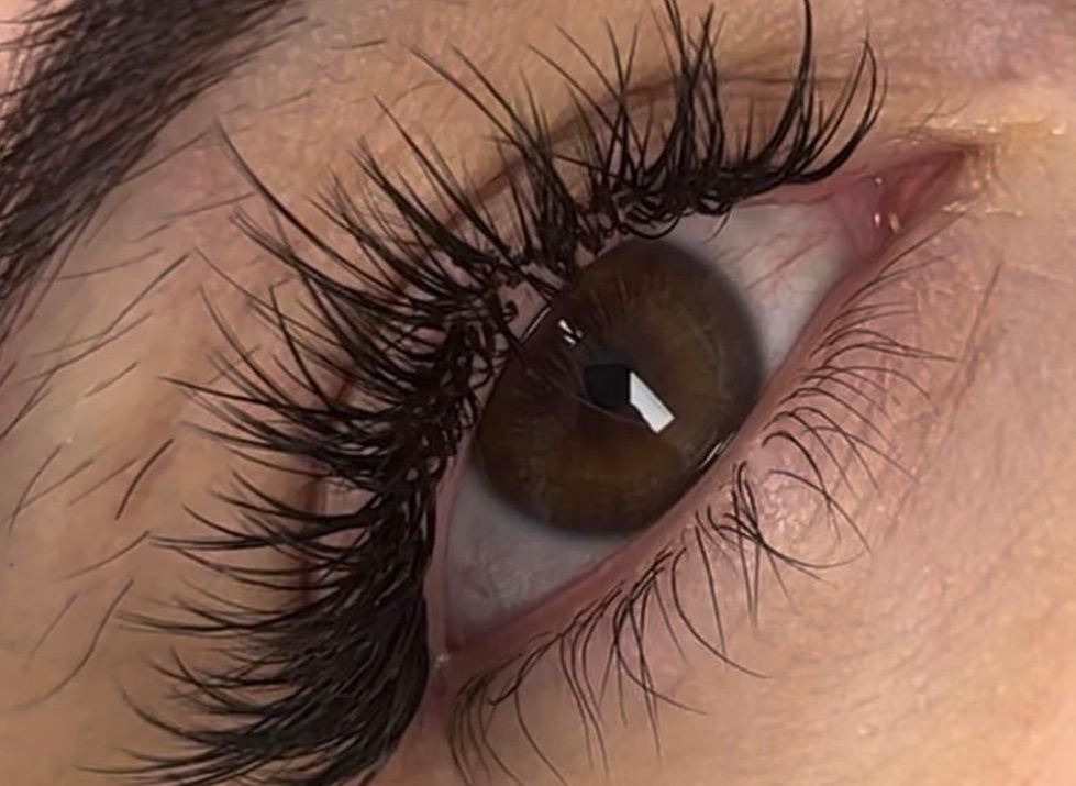 Up to 51% Off on Eyelash Extensions at Gean Beauty Salon