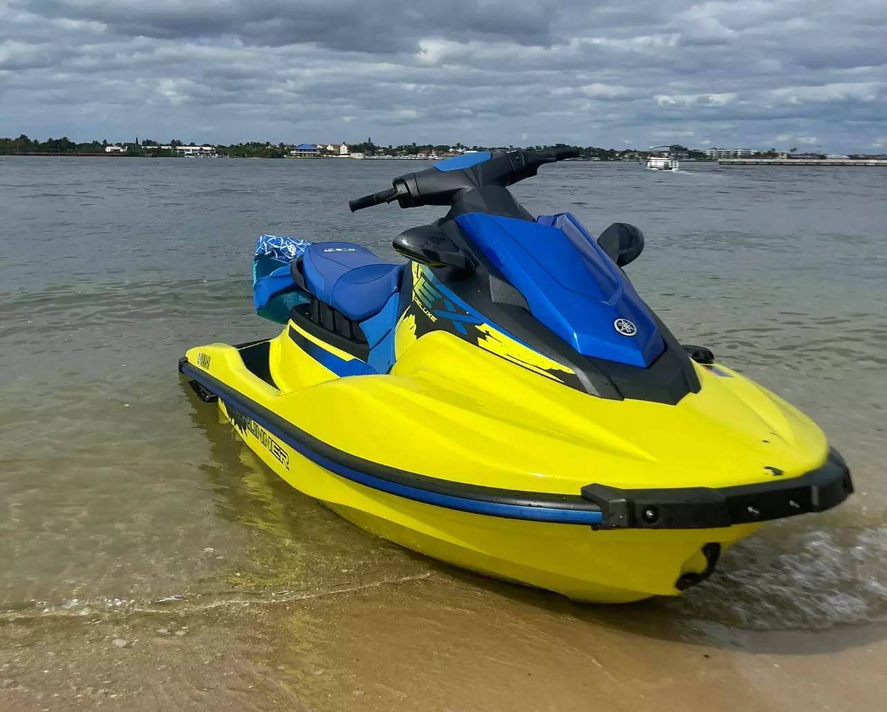 Up to 10% Off on Jet Skiing at Advance jetskies - Second Medium