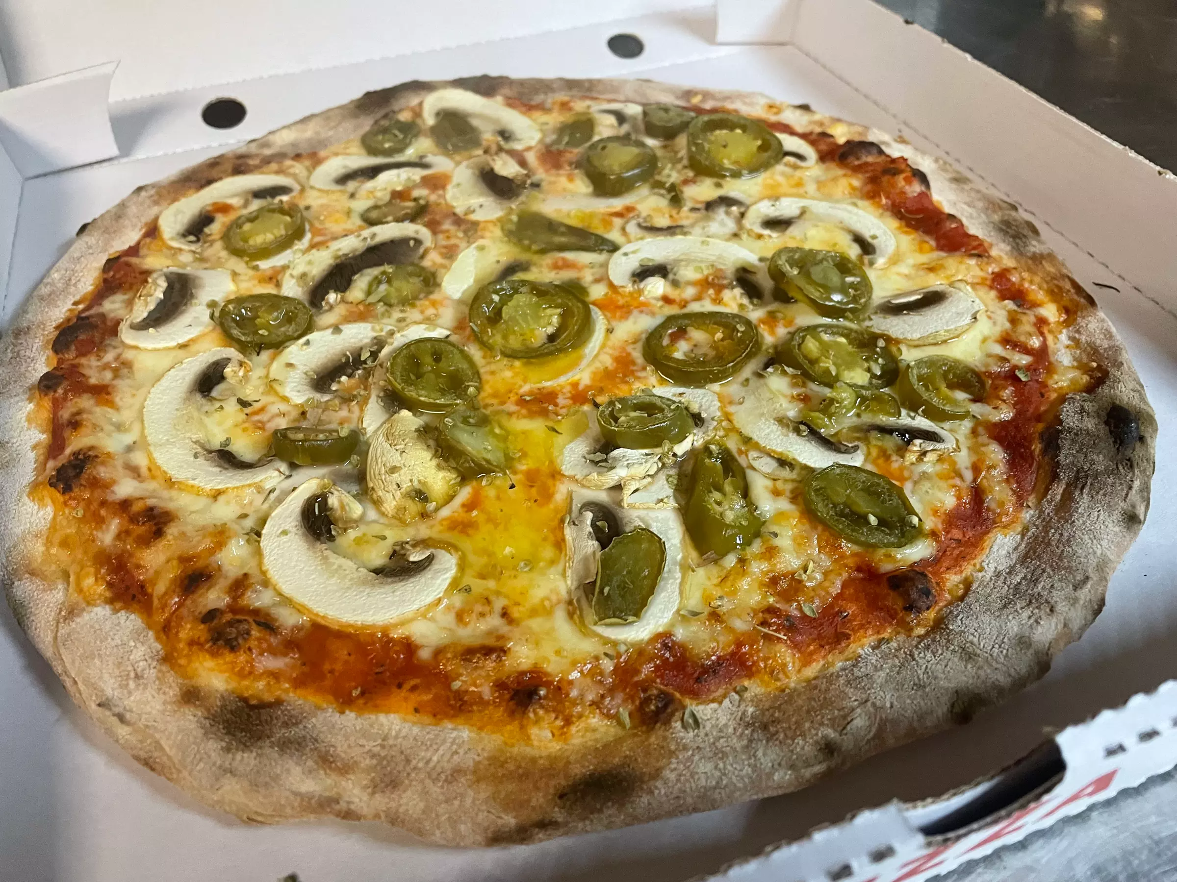Ein Fest für den Gaumen: All-you-can-eat Steinofen Pizza