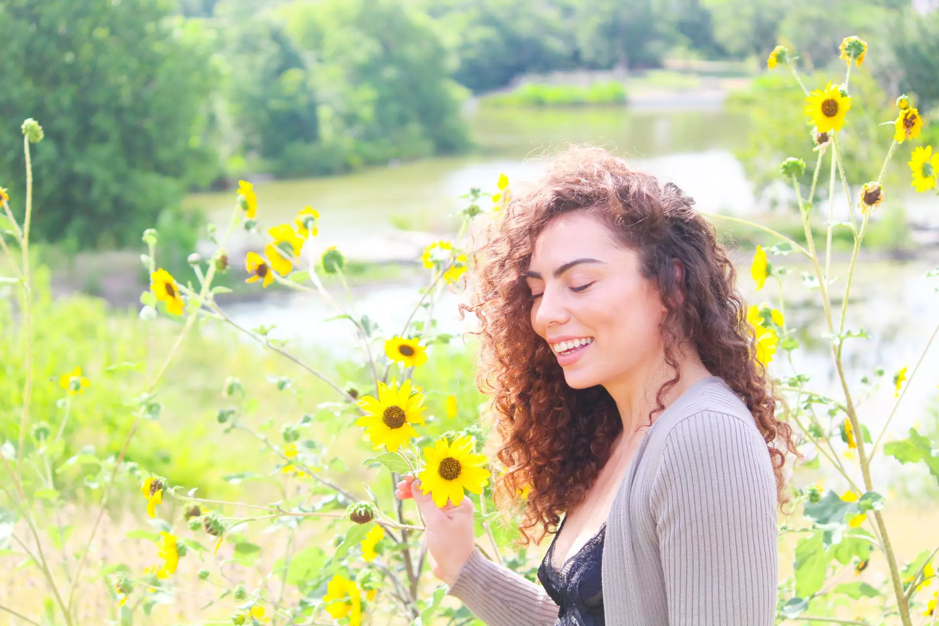 Up to 50% Off on Seasonal Photography at Amindfull Designs