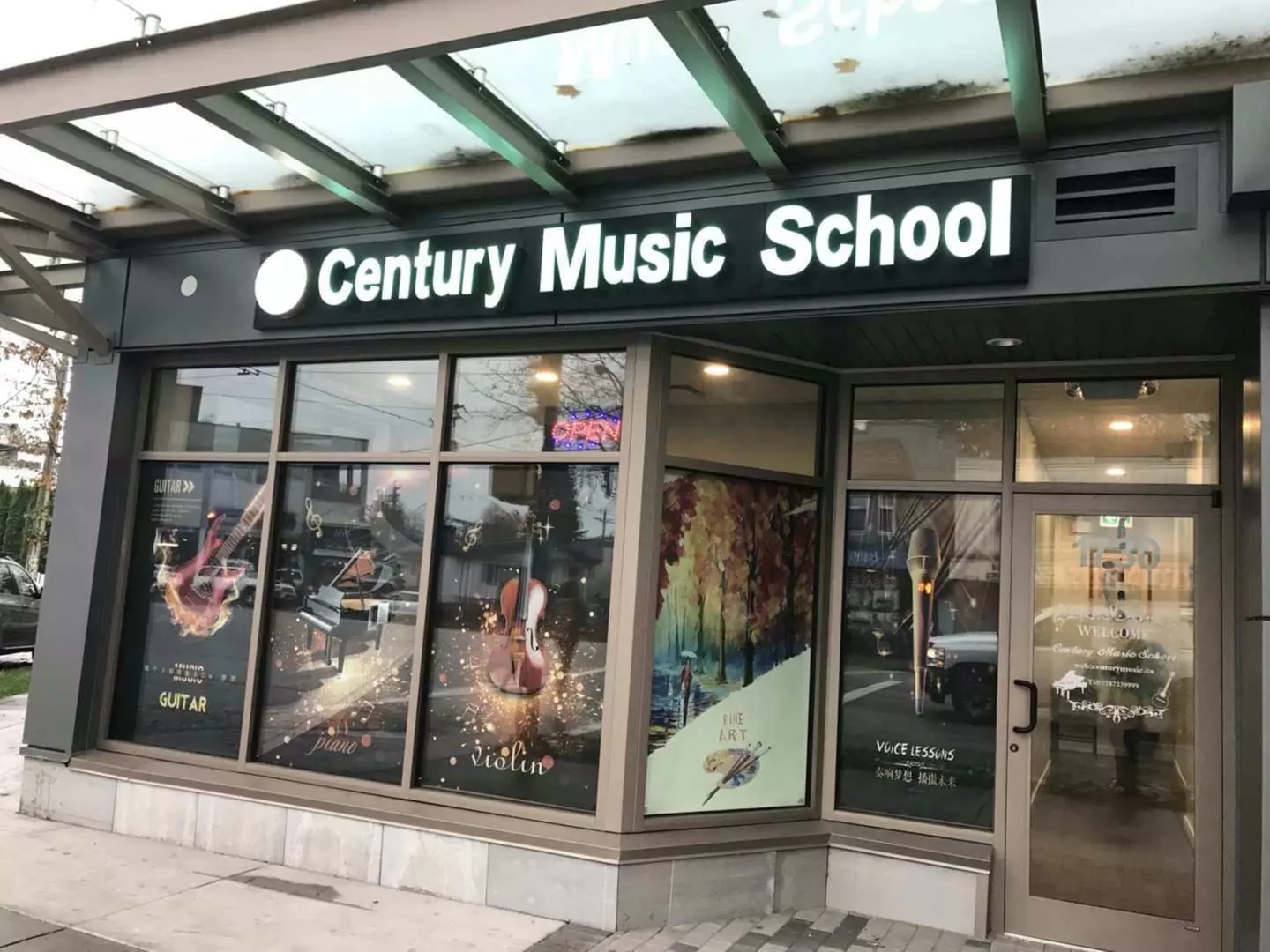 Dive into Music at Vancouver Century Music School: Introductory Piano Lessons(Up to 40% Off)