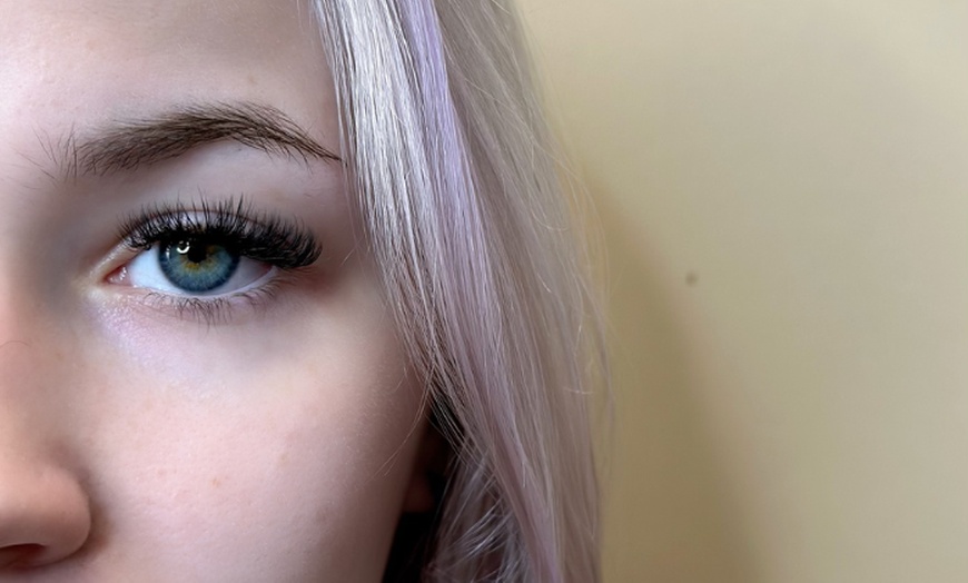 Image 3: Up to 60% Off on  at eyelash by emi