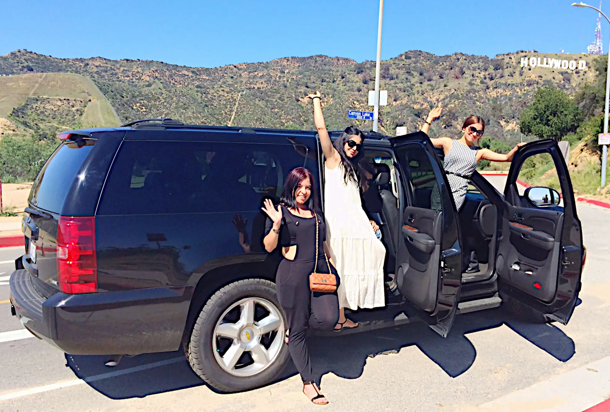 LAdventure Tour offers a private SUV tour of Hollywood & Beverly Hills for up to 6 people with up to 10% off. - Primary Image