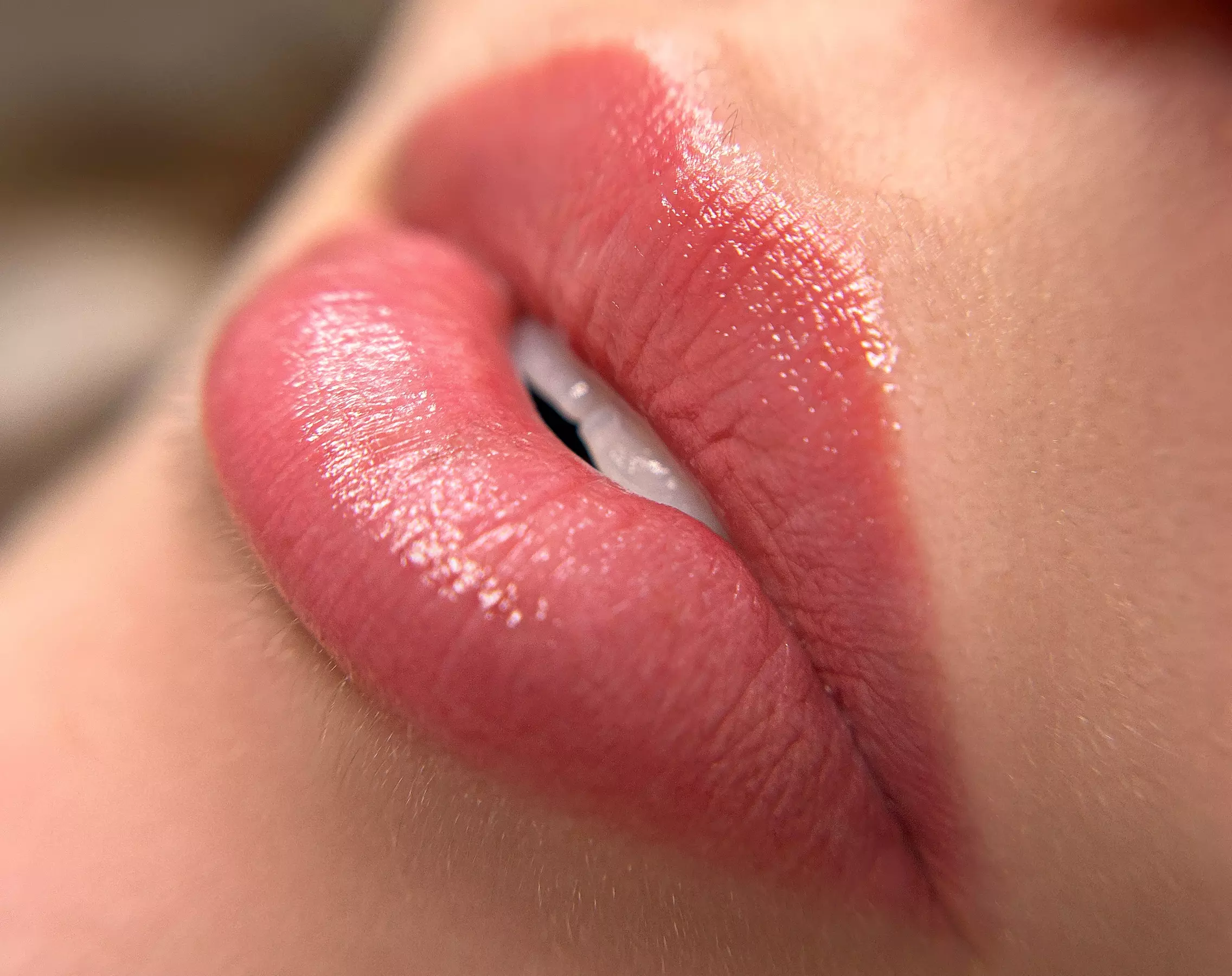 Achieve Effortless Beauty with Permanent Make-up by Greta, offering Lip Blush, Ombré Eyebrows & more, up to 50% off - Primary Image