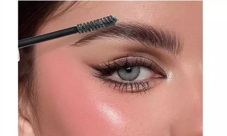 Experience fuller brows with Brow Envy by Ruchi's lamination and tint session, offering up to 25% off for stunning results. - Primary Image