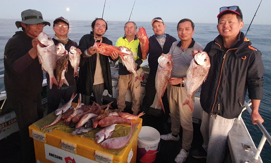 Image 2: Up to 25% Off on Fishing / Boating (Retail) at Awesome SA Charters