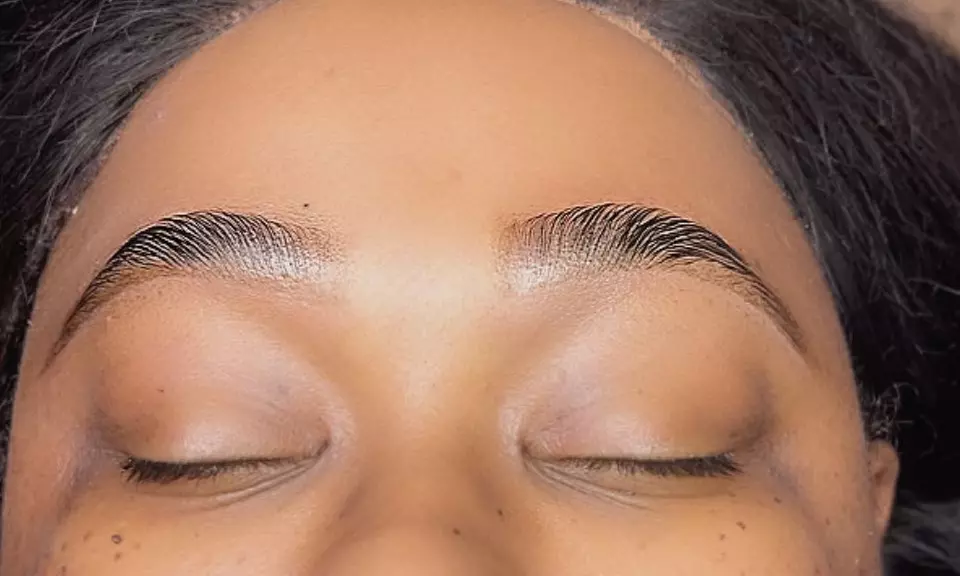 Up to 40% Off on Eyelash Perm at AZ Stunning Brows