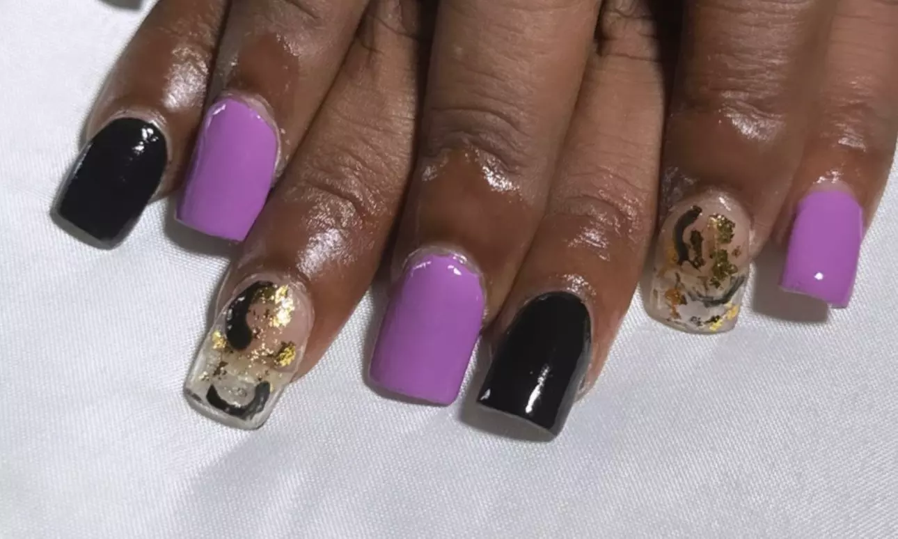 Up to 58% Off on Nail Spa/Salon - Nail Design at Classetslv