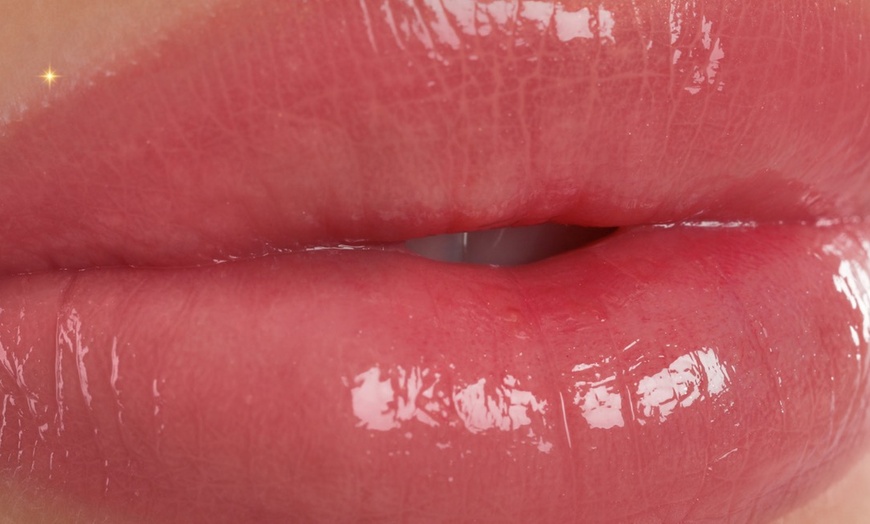 Image 1: Enhance Your Natural Beauty with One Lip Blush Session with Optional Touch-Up at Parrispa (Up to 30%Off)