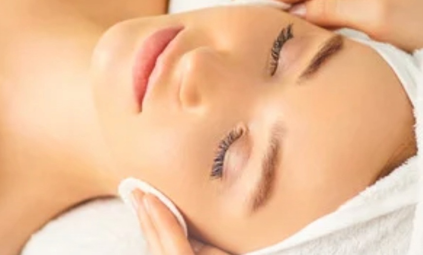 Image 1: Oasis 1, 2, 3, or 4 Package, Full Body Massage or Express Spa Facial