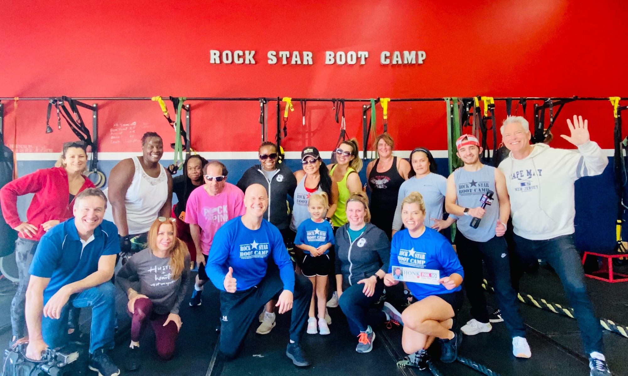 Fun, energetic 40-minute workouts with unlimited boot camp sessions