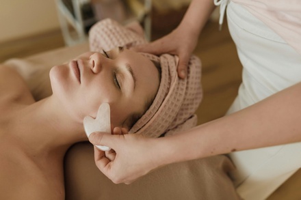 1 x drenaż limfatyczny twarzy Gua Sha - Sensum Therapy