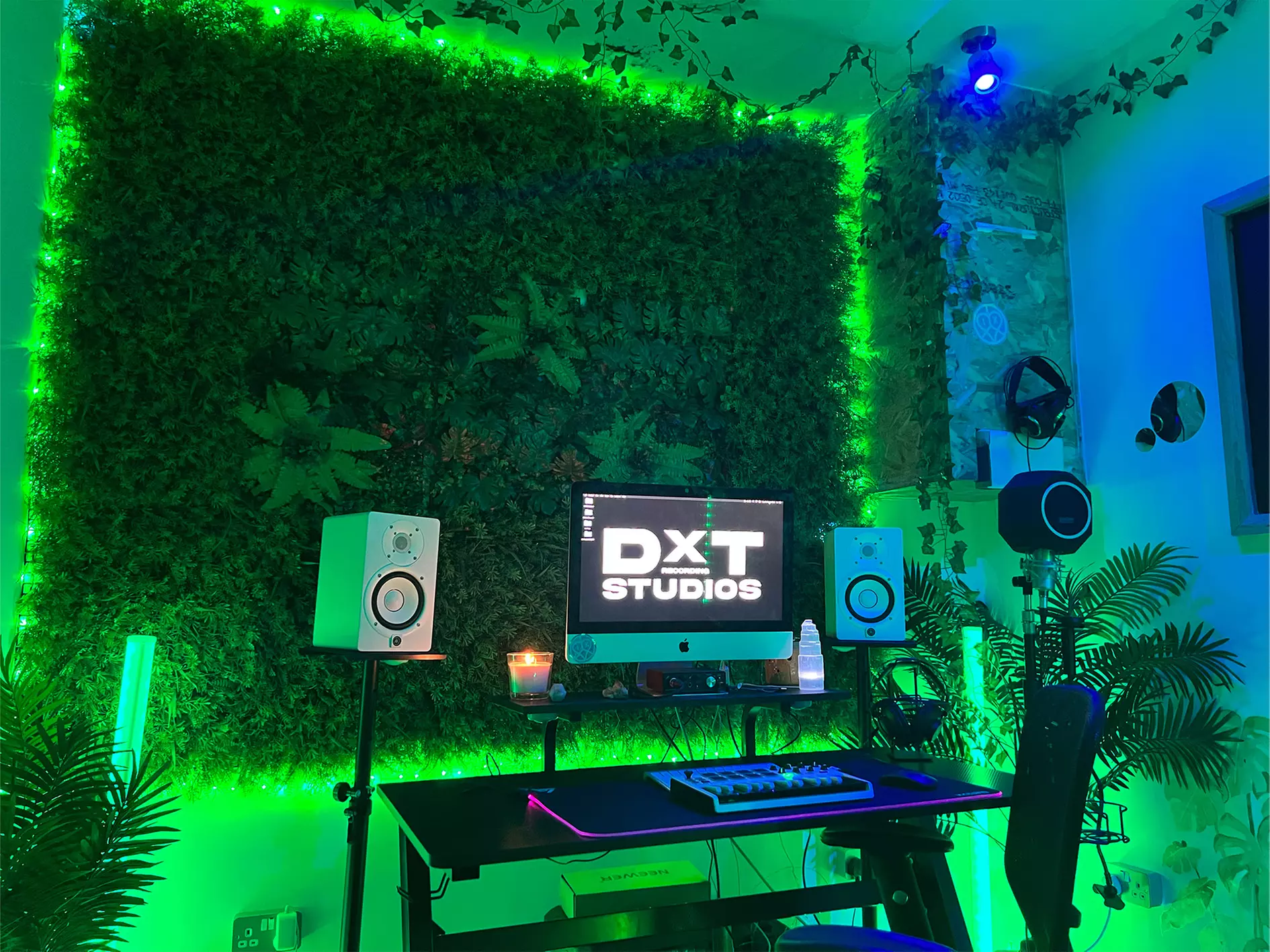Up to 50% Off on Recording Studio Rental at DxT Studios - Second Medium