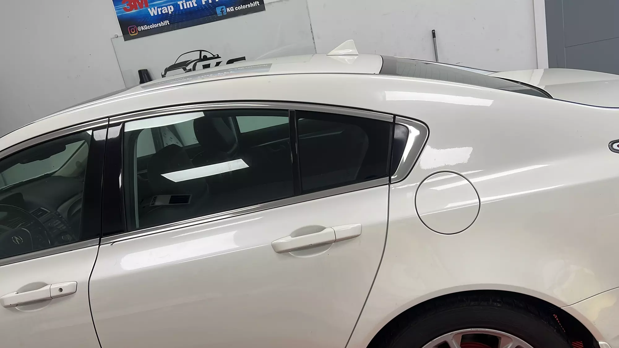 Up to 40% Off on Automotive Window Tinting at KG Color Shift