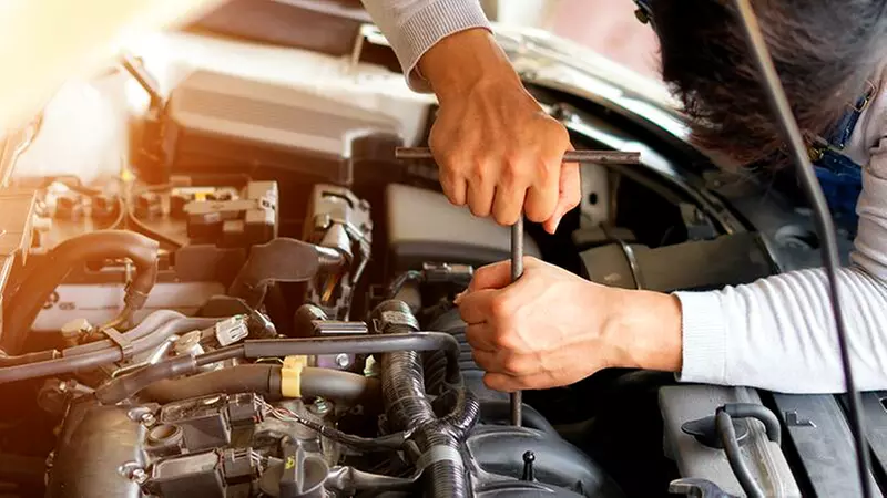 Synthetic Blend/Full Synthetic Oil Change with Free Car Wash Included! 