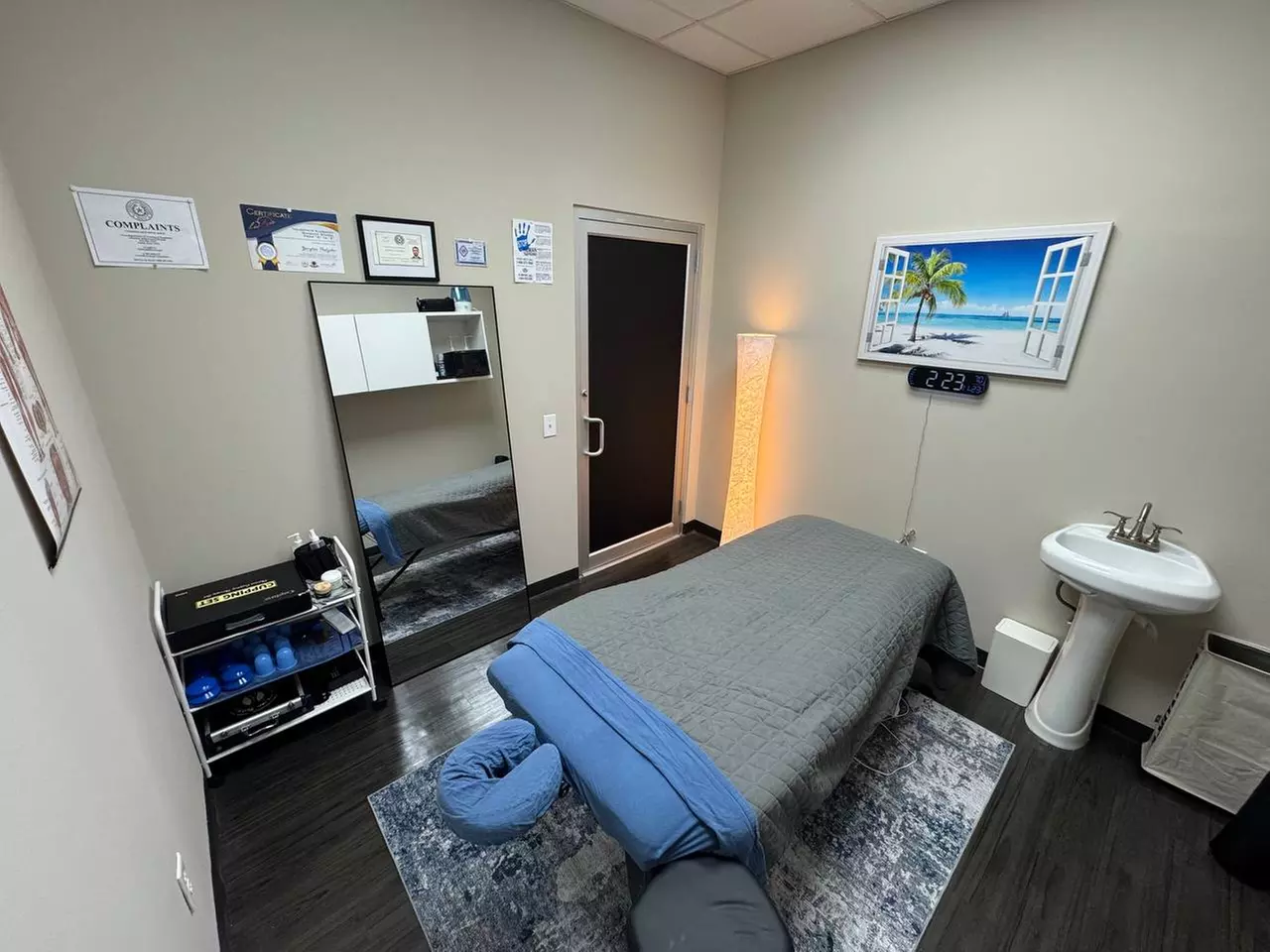 Enjoy Swedish or Deep Tissue Massage 60, 90, or 120-min