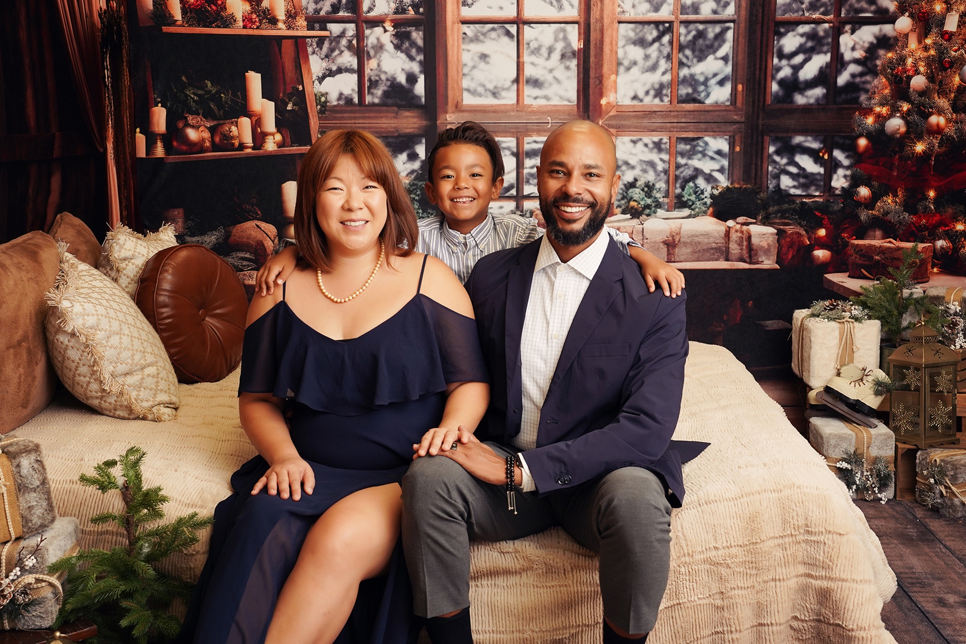15 or 30-Minute In-Studio Photography Session with a Photo Package