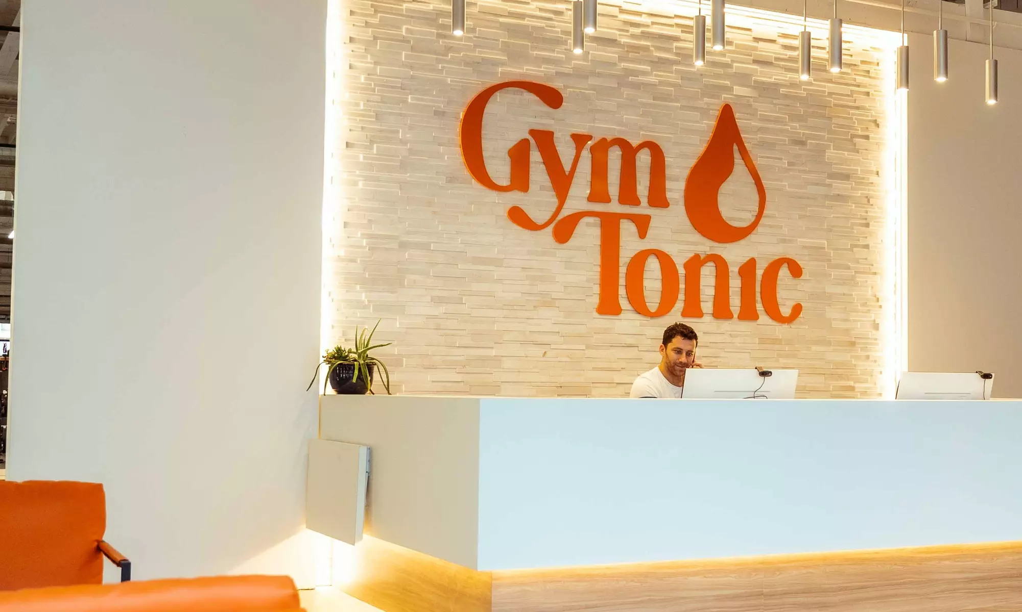 Up to 60% Off on Cold Plunge Sessions at GymTonic - Second Medium