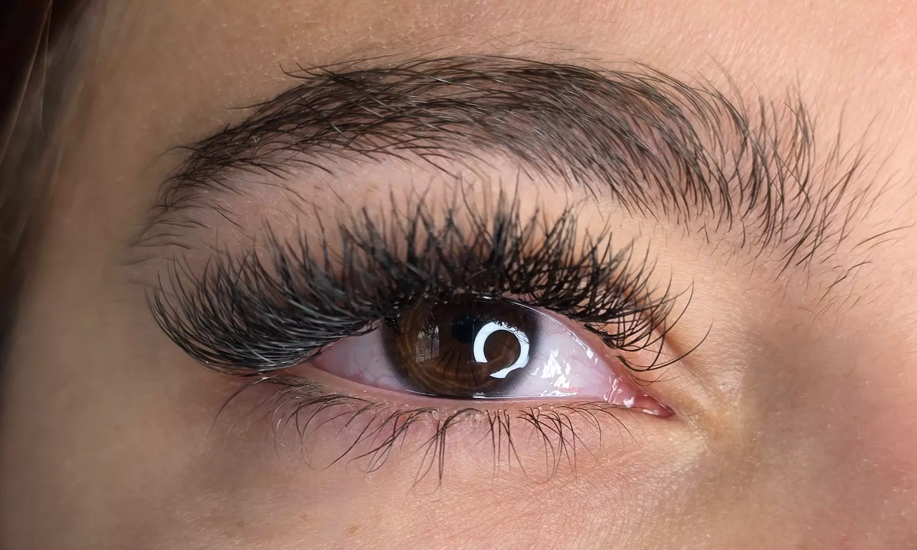 Up to 37% Off on Eyelash Extensions at Adesia breder beauty