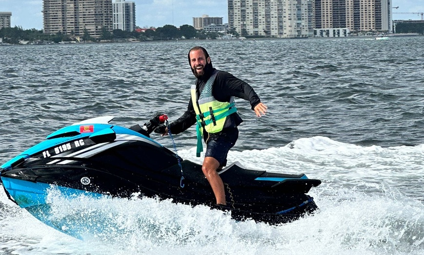 Image 7: Up to 90% Off on Jet Boat at Miami JetCar