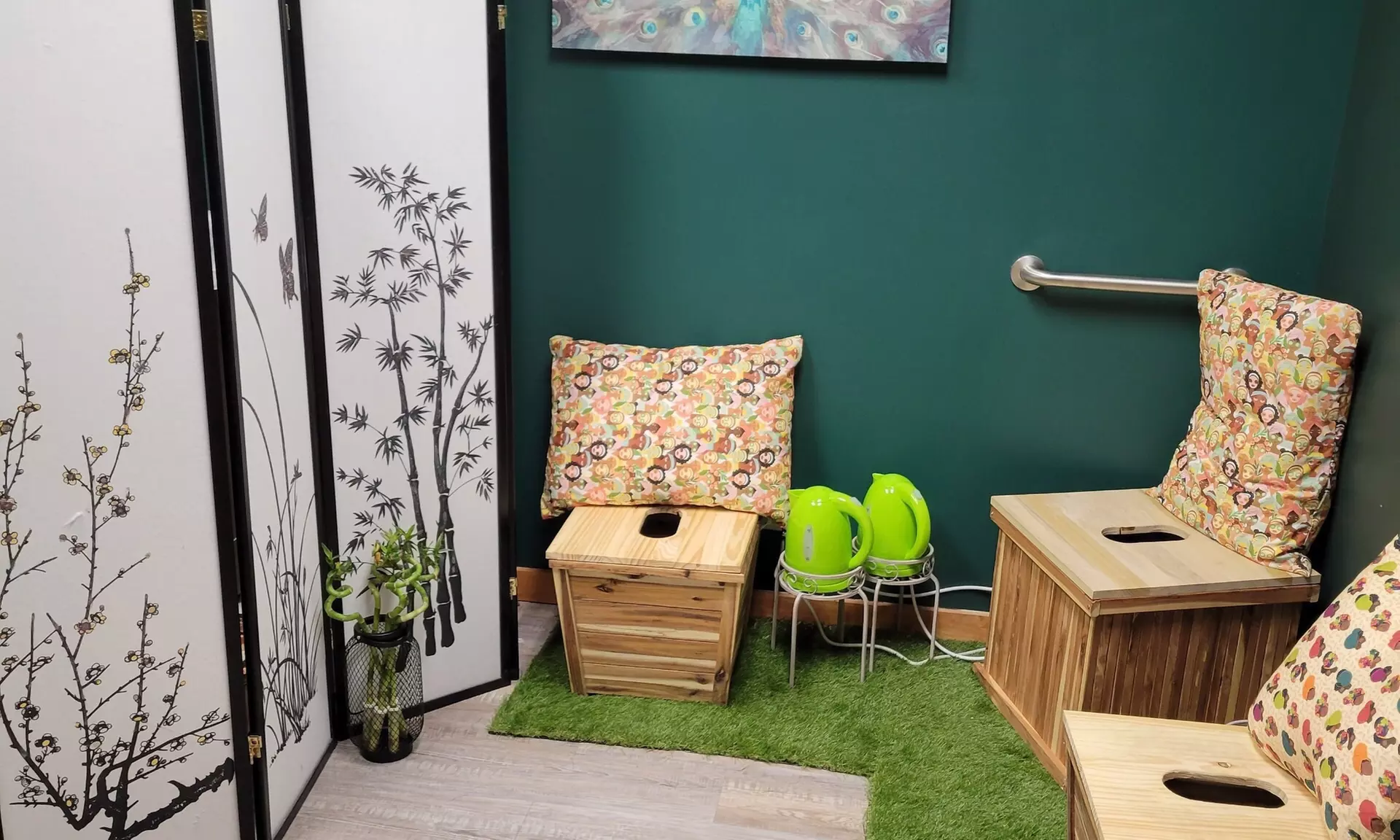V-Steam Experience: Solo, BFF Self-Care, or Girls' Day Out