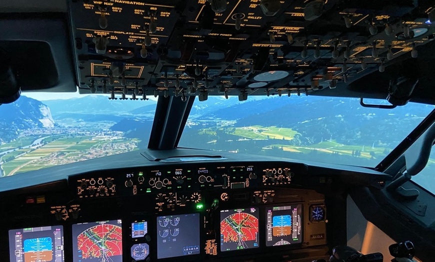 Image 5: Soar High: VR C172, B737, or A320 Virtual Flight Simulator Experience