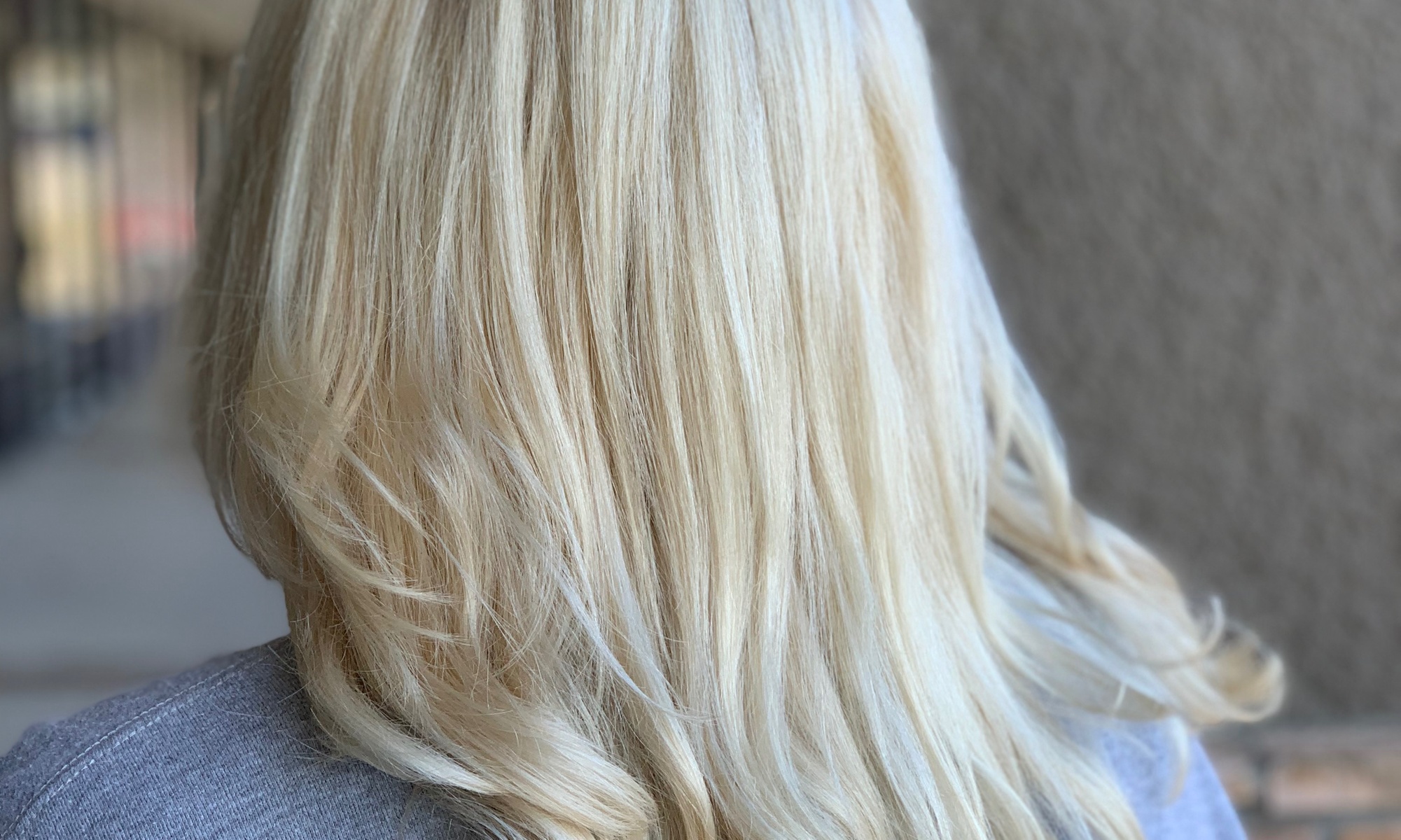 Women's Haircut and Blowout for a Fresh Summer Look
