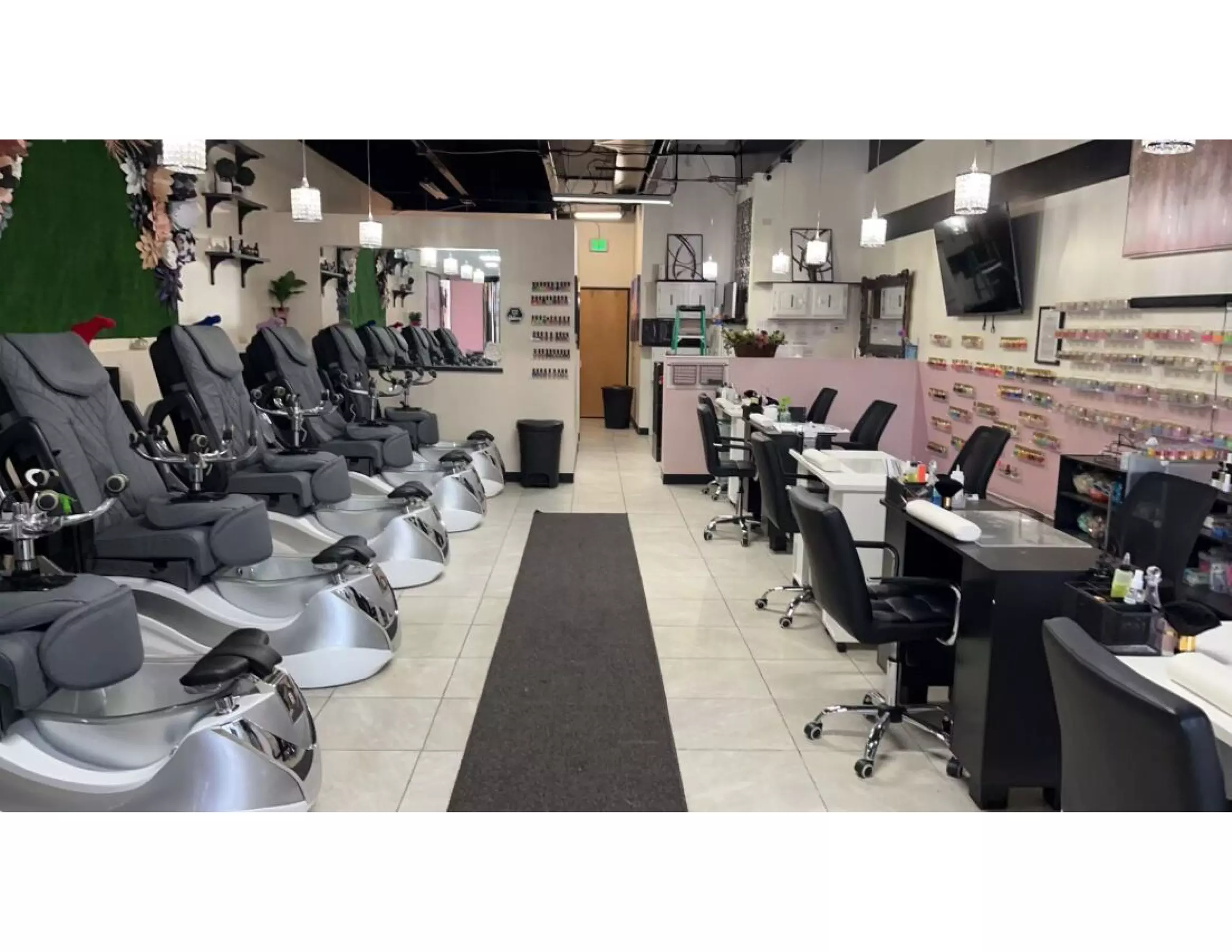 Up to 20% Off on Nail Salon - Pedicure at Sereniti Nails Studio - Primary Image