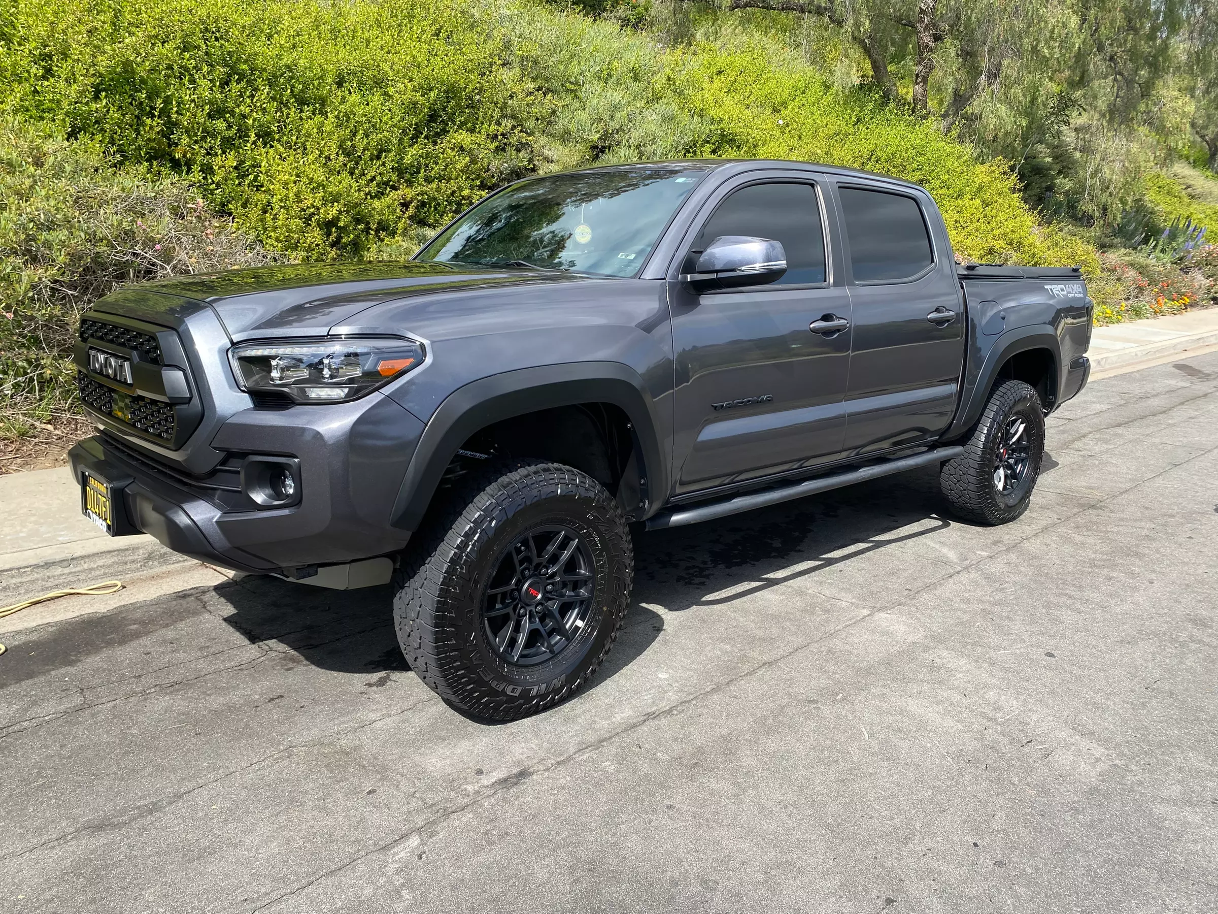 Middlebrooks Auto Detailing's mobile service for cars, SUVs & trucks with up to 10% off