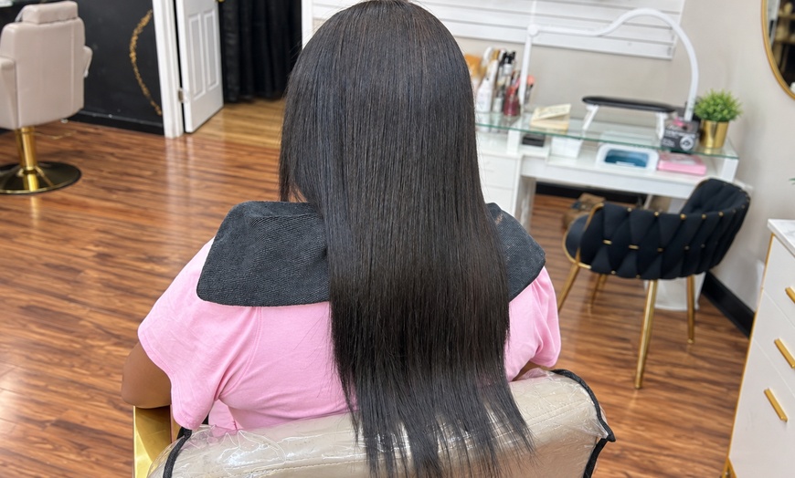 Image 3: Up to 35% Off on Salon - Beauty Package with Choice of Service(s) at TheJadeEffect