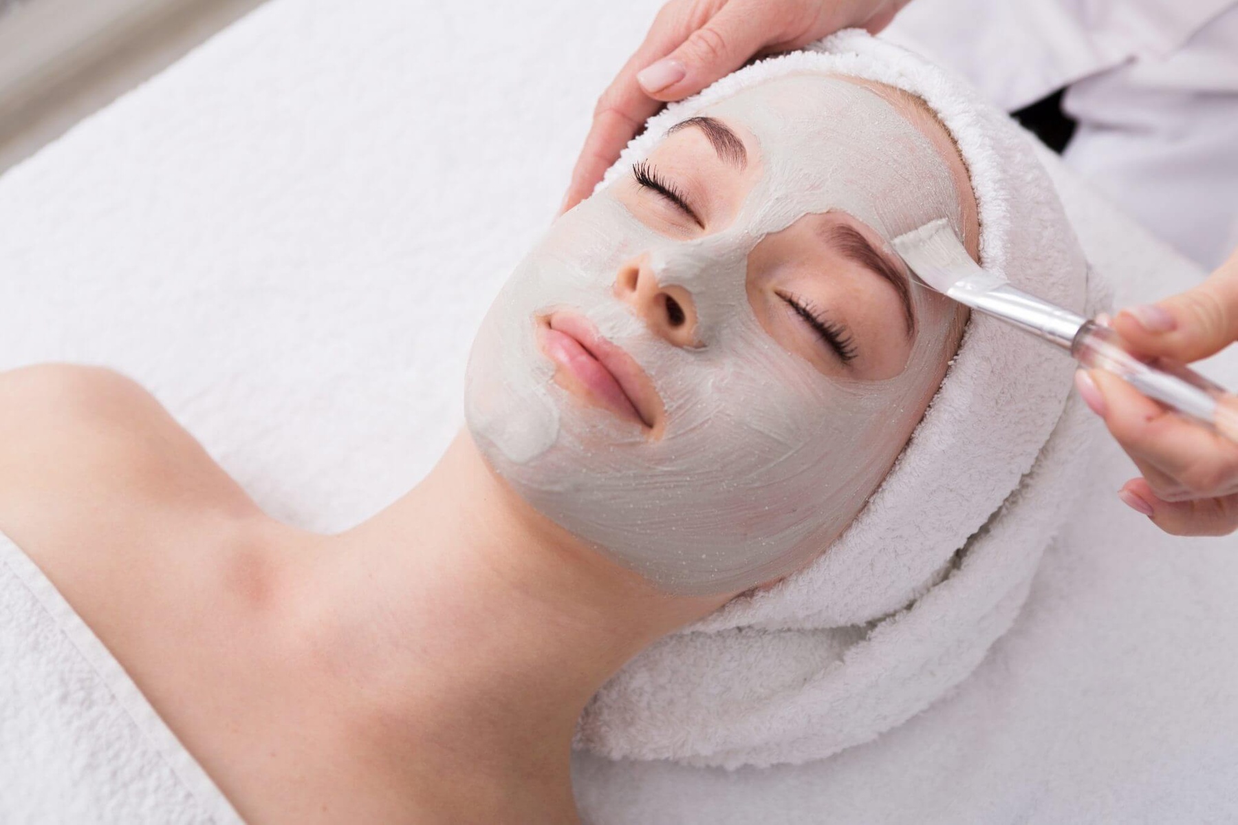 One 45 min facial with bonus high frequency treatment