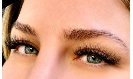 Full Set of Classic Eyelash Extensions with Brow Tint - Essence Esthetics