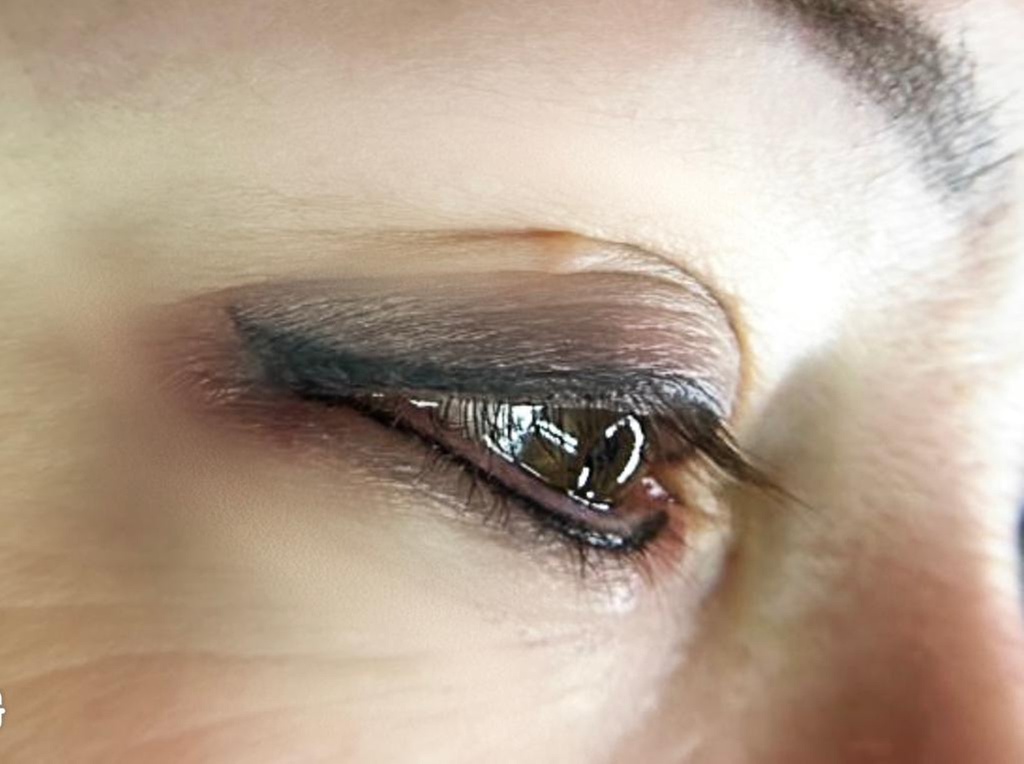 Enhance Features with Permanent Makeup for Eyes or Brows