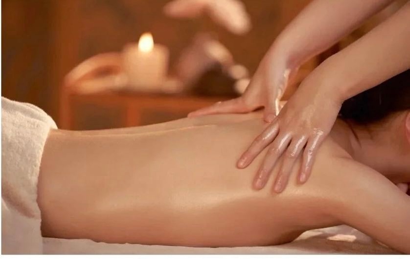 Relax with Full Body Massage & Signature Therapies For 60-minute 
