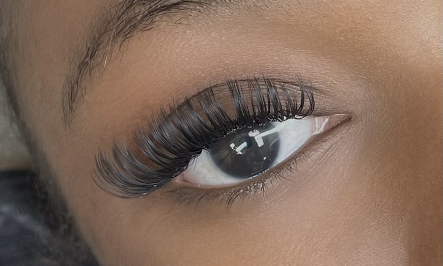 Image 5: Up to 45% Off on Eyelash Extensions at UriLuxe Aesthetics